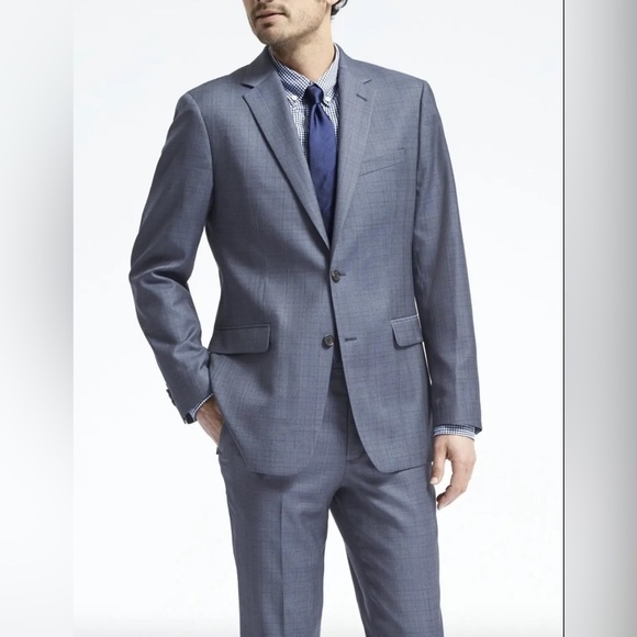 Banana Republic Other - Banana Republic Blue Plaid Wool Suit Standard Fit Sz 42S